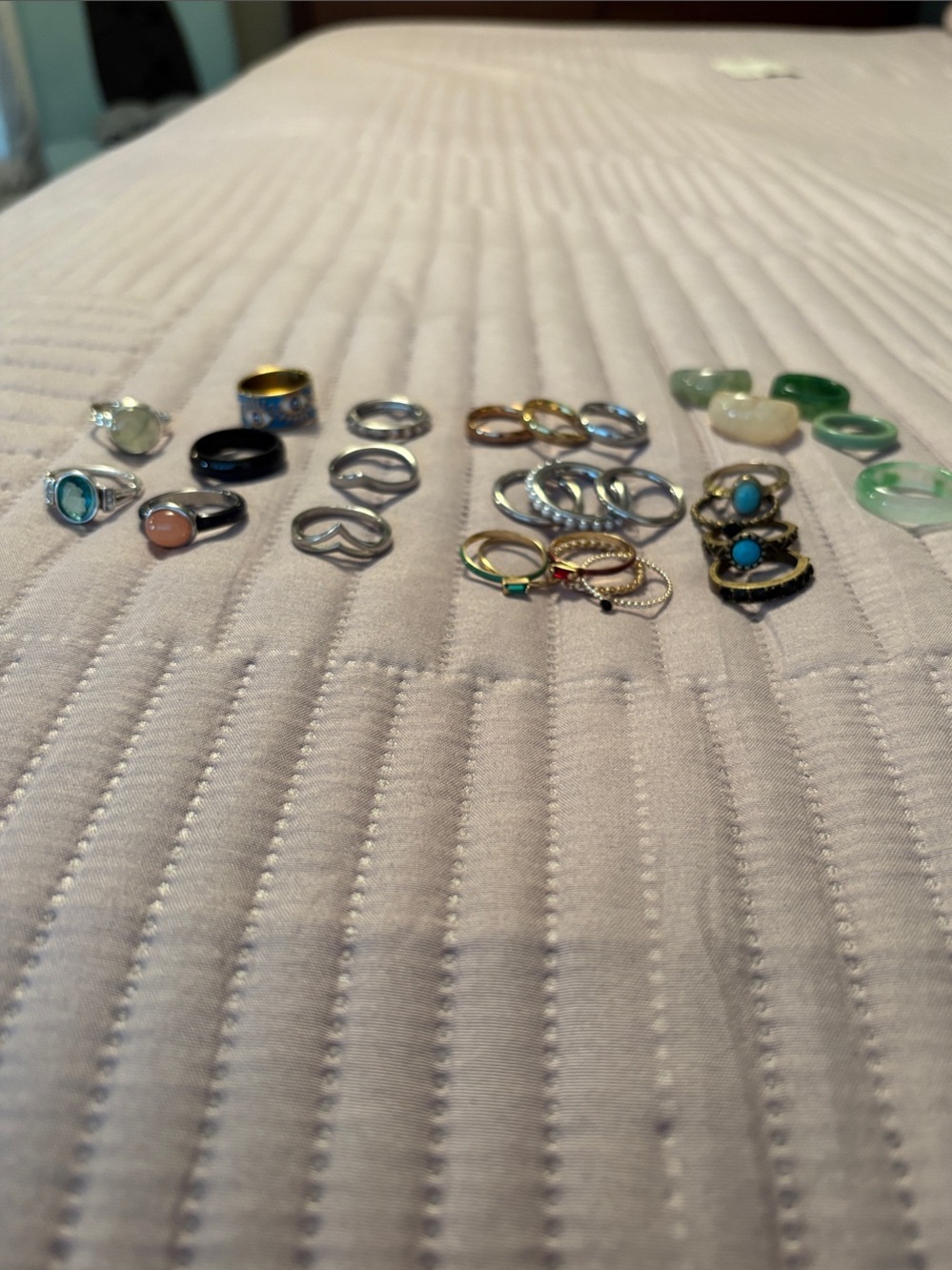Mixed Women’s Ring Bundle in Silver, Turquoise, Green, Black & Gold